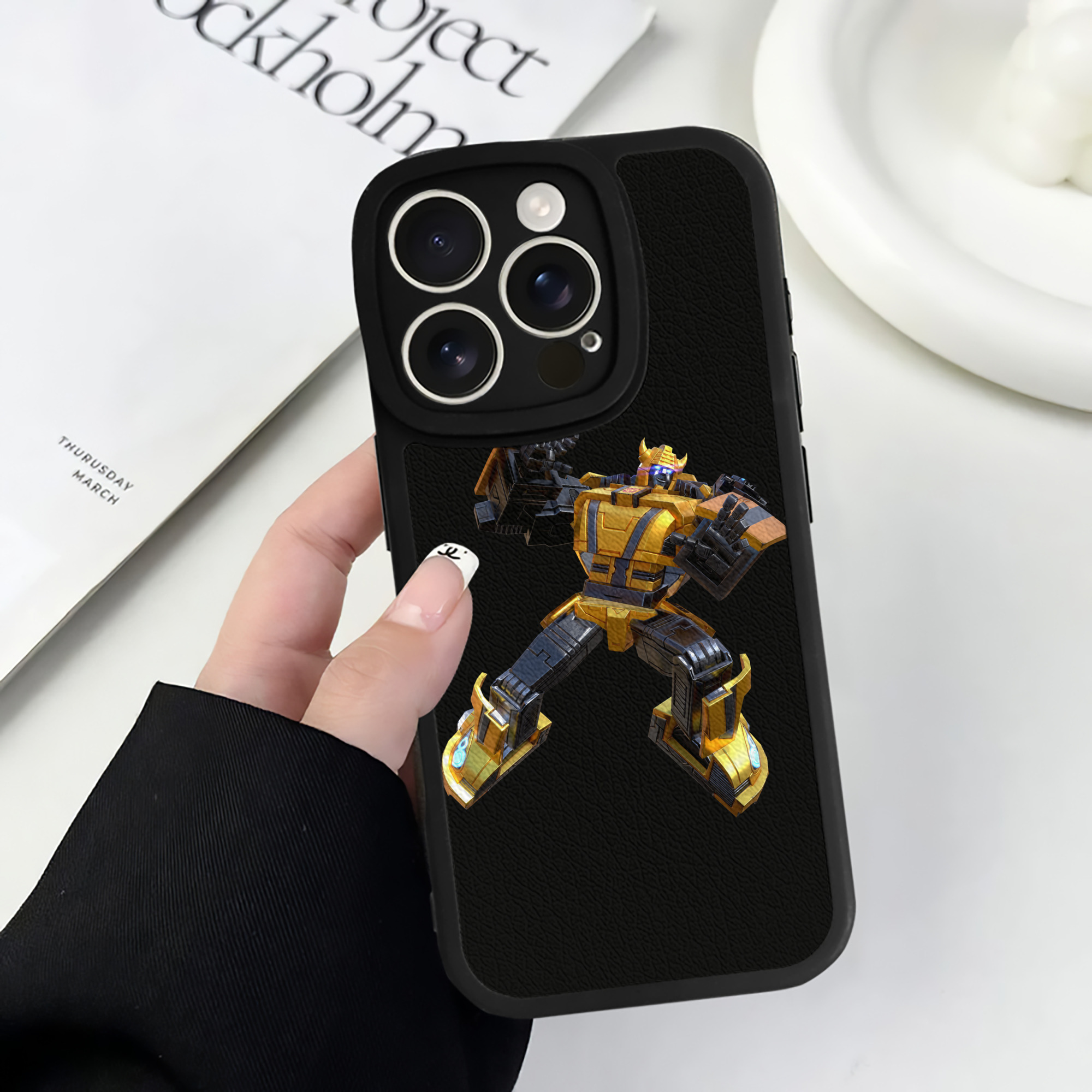 （画像用）  【iPhone 16シリーズ対応】シリコンスマホケース（レザー調） 材質：シリコン